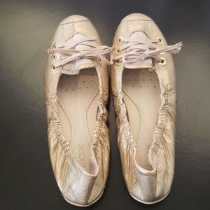Geox gold ballet flats